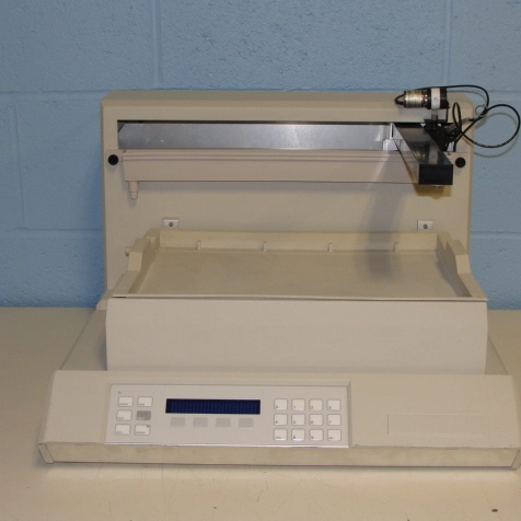 PerkinElmer  Flexar HPLC System Including Solvent Manager, LC Autosampler, PDA Plus Detector With 200 Series Column Oven, Autosampler, LC Pump And NCI 900