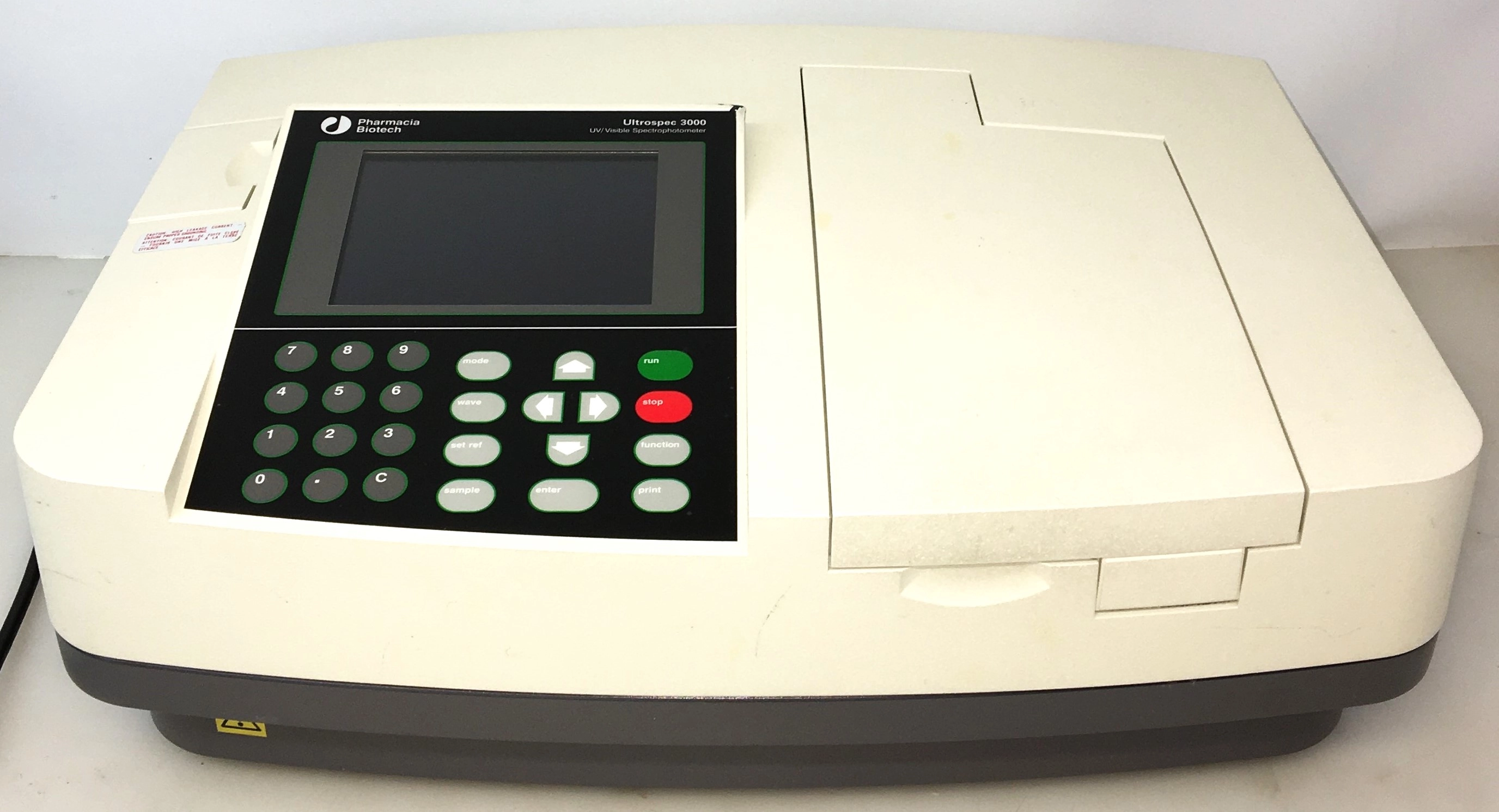 Pharmacia Ultrospec 3000 Scanning, UV-Visible Spectrophotometer (190 to 1100 nm)