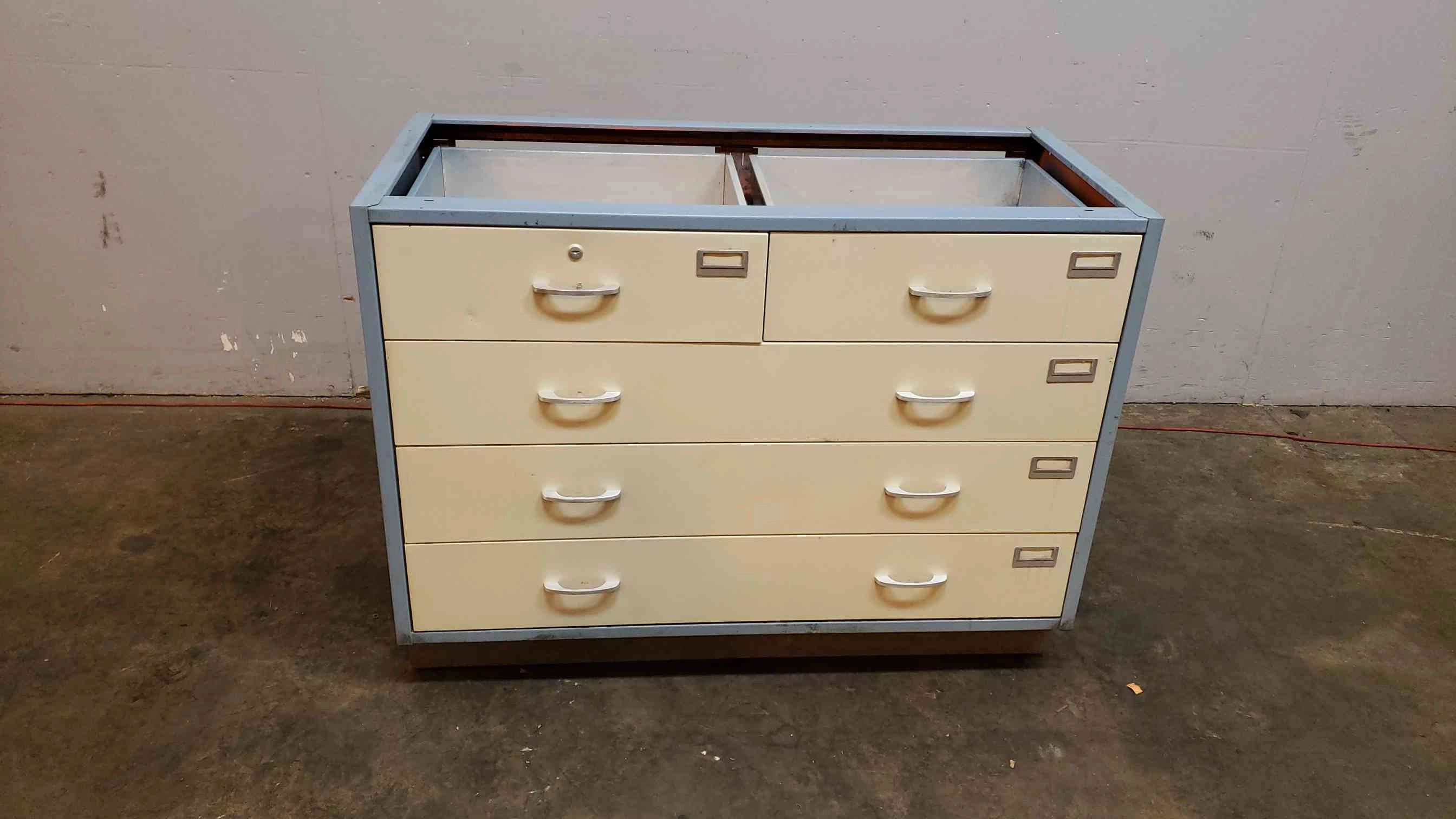 4' Blue and White Kewaunee Casework W/ 5 Drawers (1365AA)(1365AA)