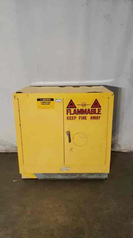 35x22x35 Just Rite Flammable Cabinet 22 Gallon