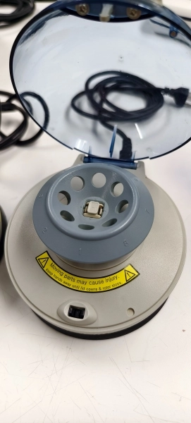 Labnet Prismim Mini Centrifuge