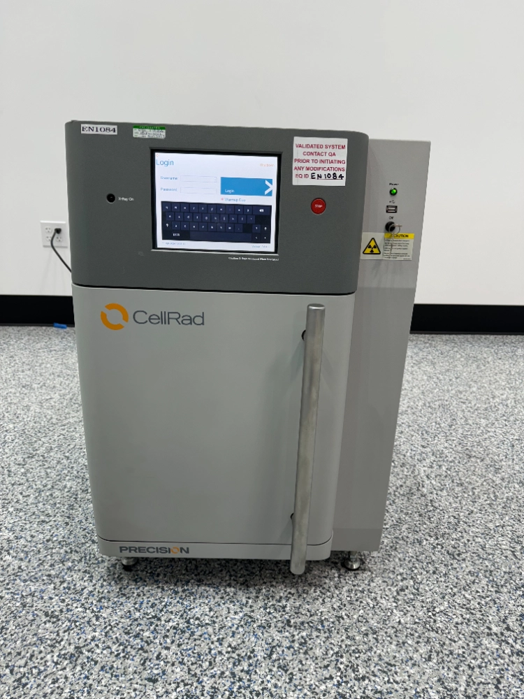 Radiant　グレー Precision CellRad Benchtop X-Ray Irradiator | LabX.com