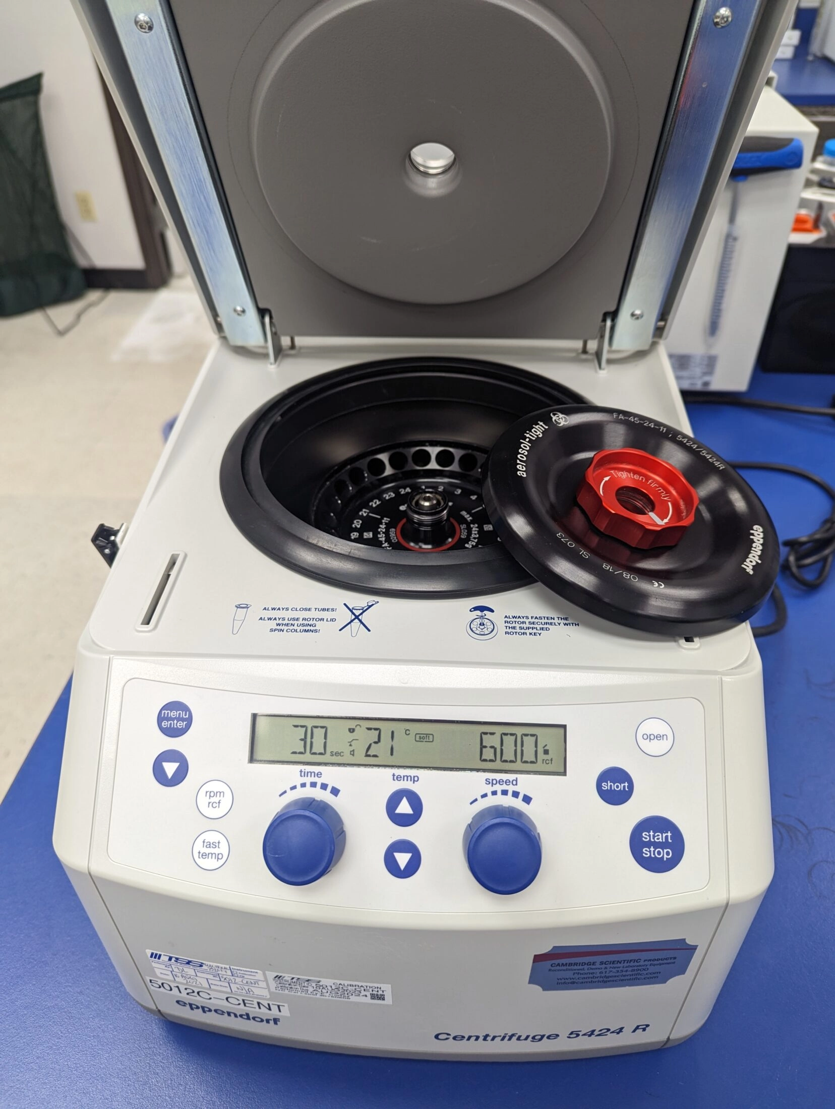 Eppendorf Centrifuge 5424R