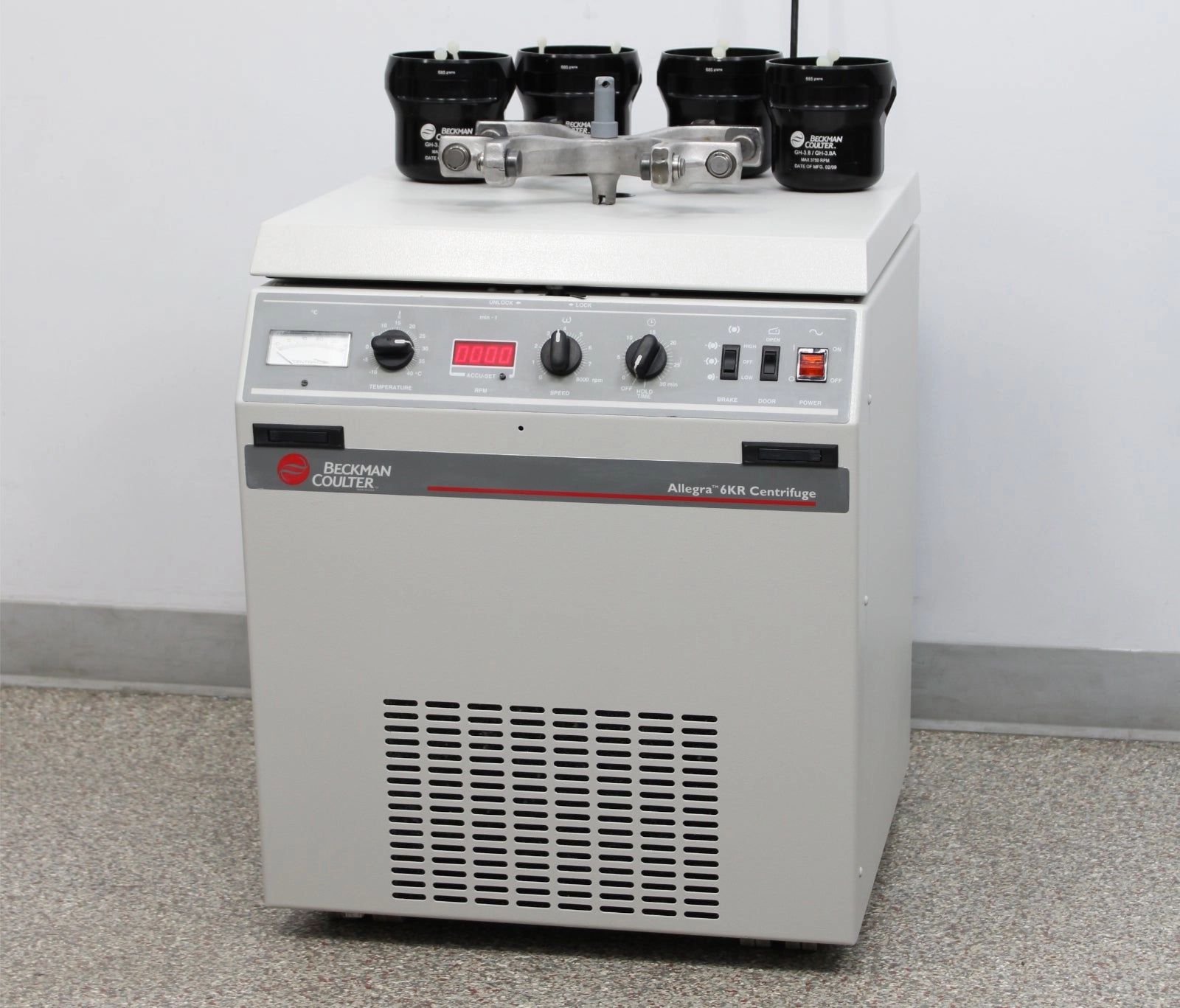 Beckman Coulter Allegra 6KR Kneewell Refrigerated Centrifuge w/ GH-3.8 Rotor