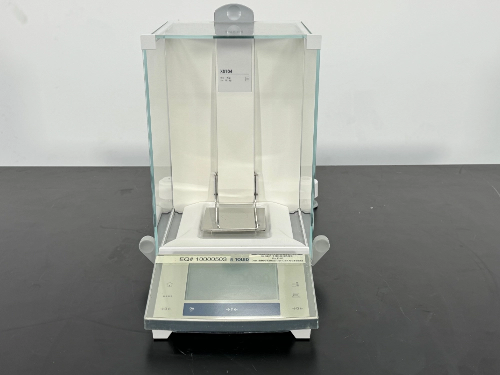 Mettler Toledo XS104 Analytical Balance