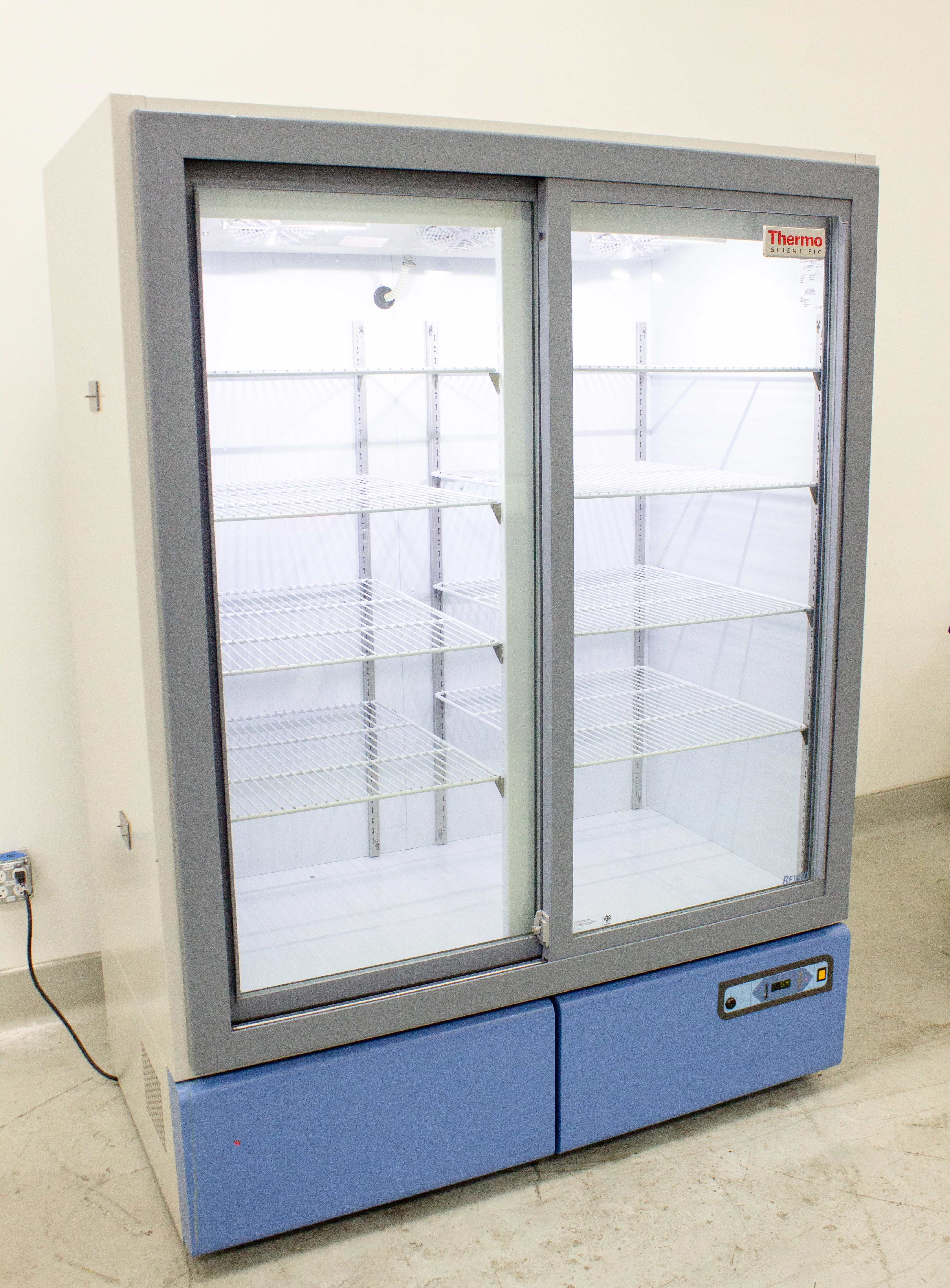 Thermo Scientific Revco High-Performance Laboratory Refrigerator REL4504A - 3374312