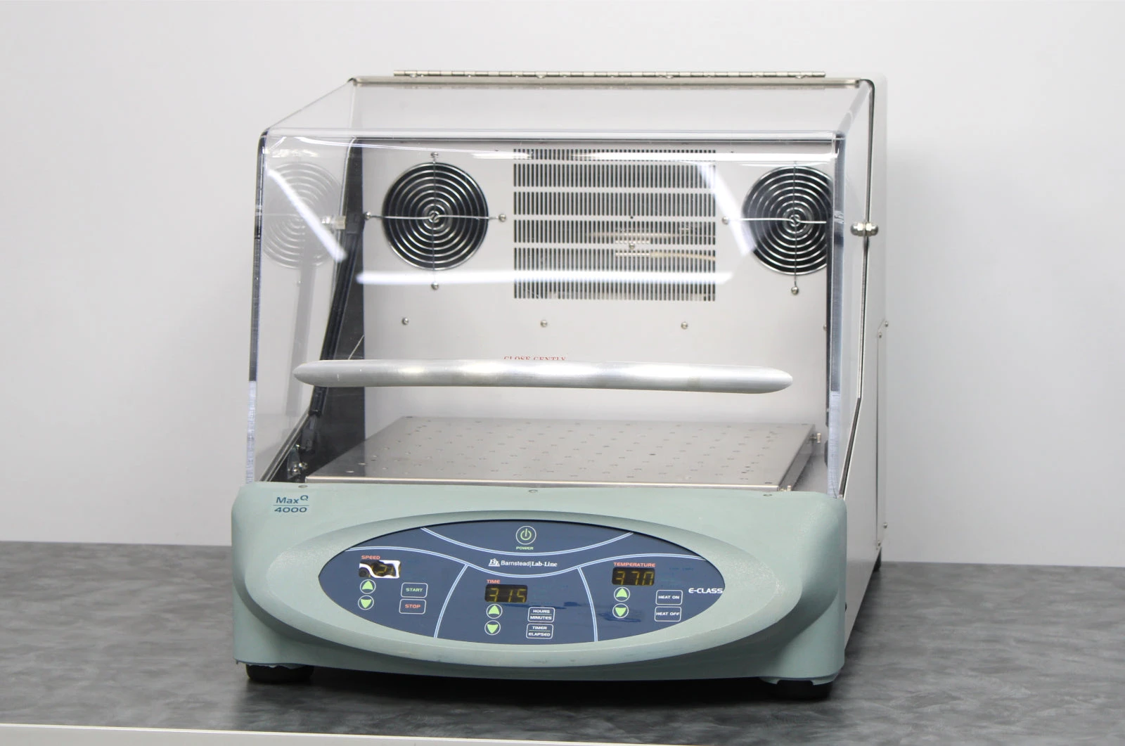 Barnstead Lab-Line MaxQ 4000 Benchtop Orbital Incubator Shaker SHKE4000 ...