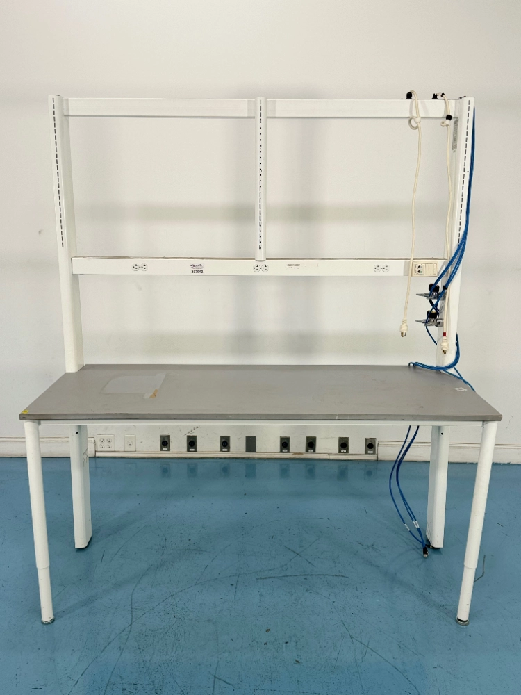 Mott 6' Optima Laboratory Table