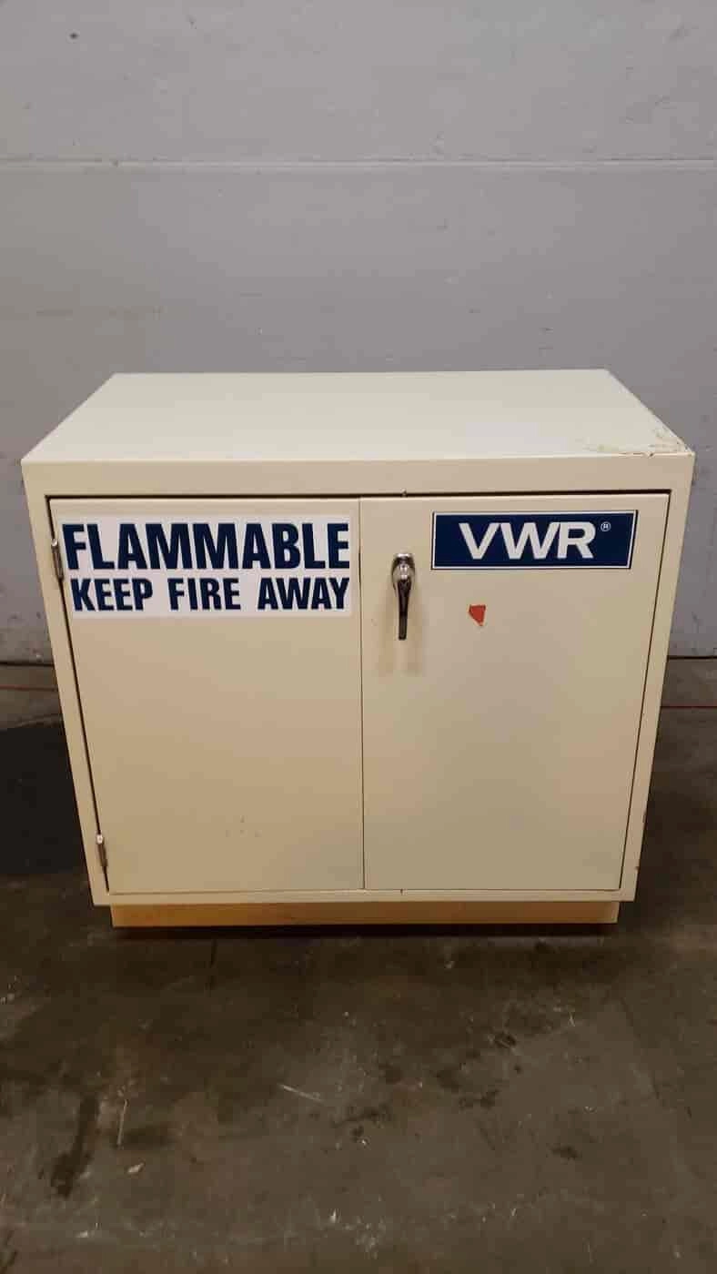 VWR 3' Flammable Cabinet Rolling Door &amp; Exhaust Port (SKU: 2087AA)(2087AA)