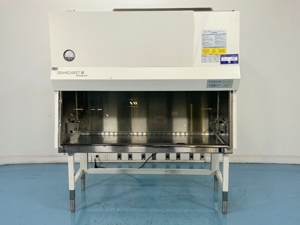 Baker SterilGARD III Advance 6' Biosafety Cabinet