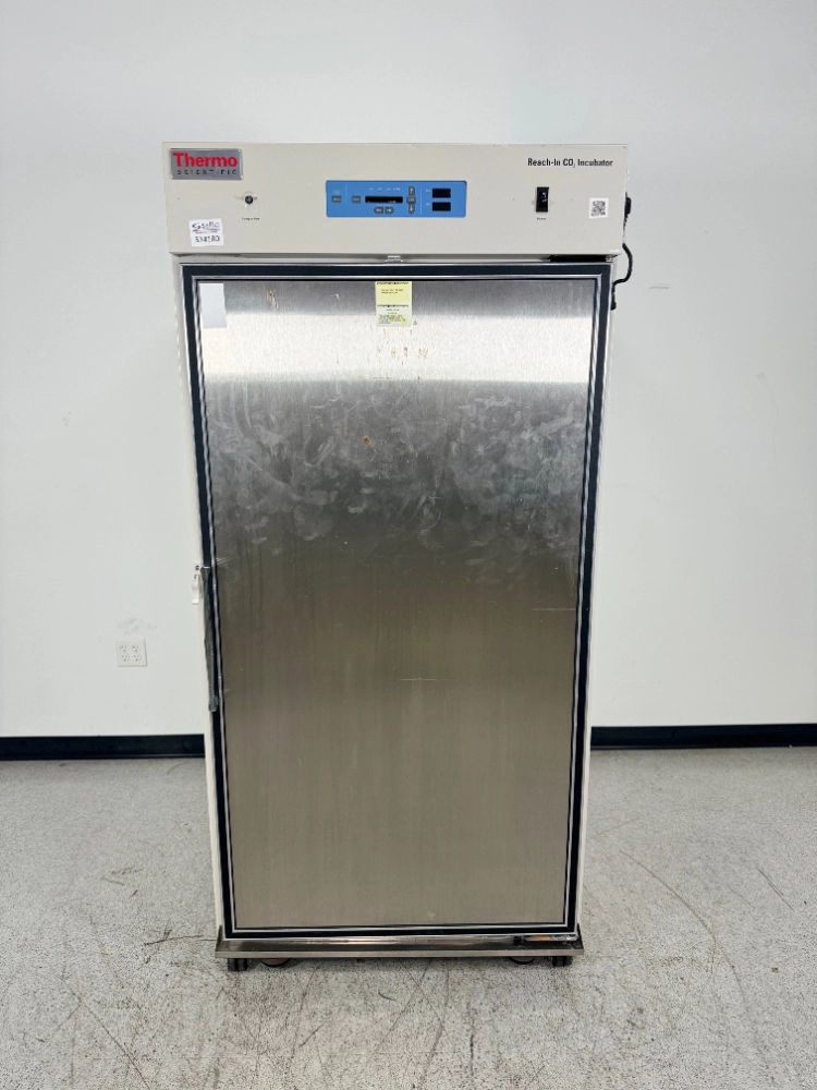 Thermo Reach-In CO2 Incubator