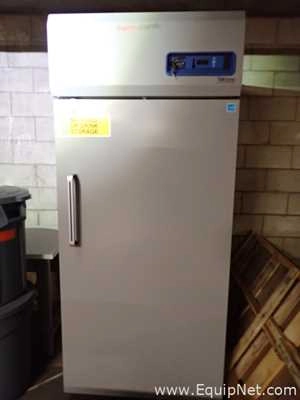 Lot 91 Listing# 875682 Thermo Scientific TSX3030FA -30 Auto Defrost Freezer