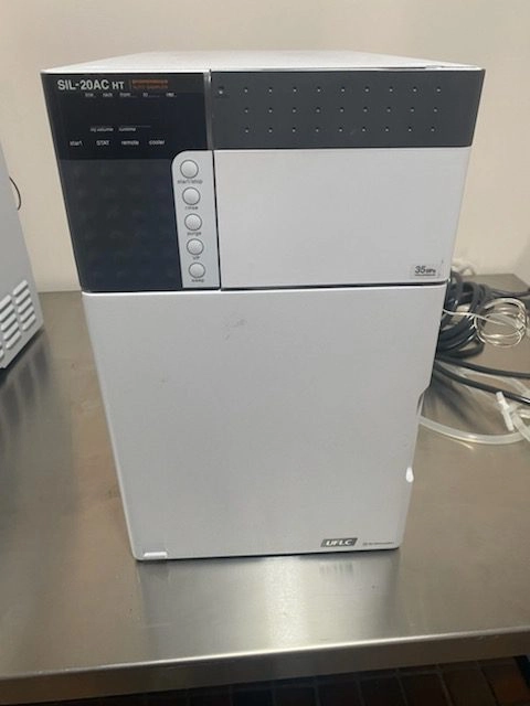 Shimadzu SIL-20AC HT Autosampler