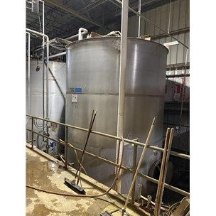 12600 Gal Wolfe Mechanical  Stainless Steel Tank