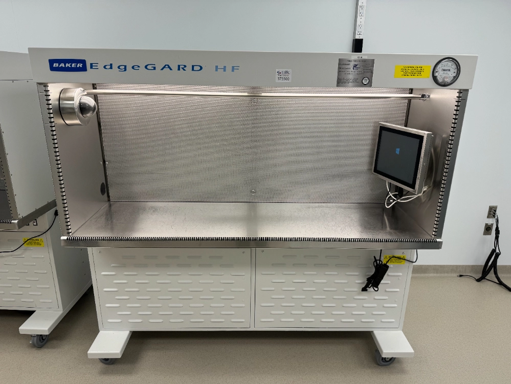 The Baker Company Edgegard HF 6' Laminar Flow Hood