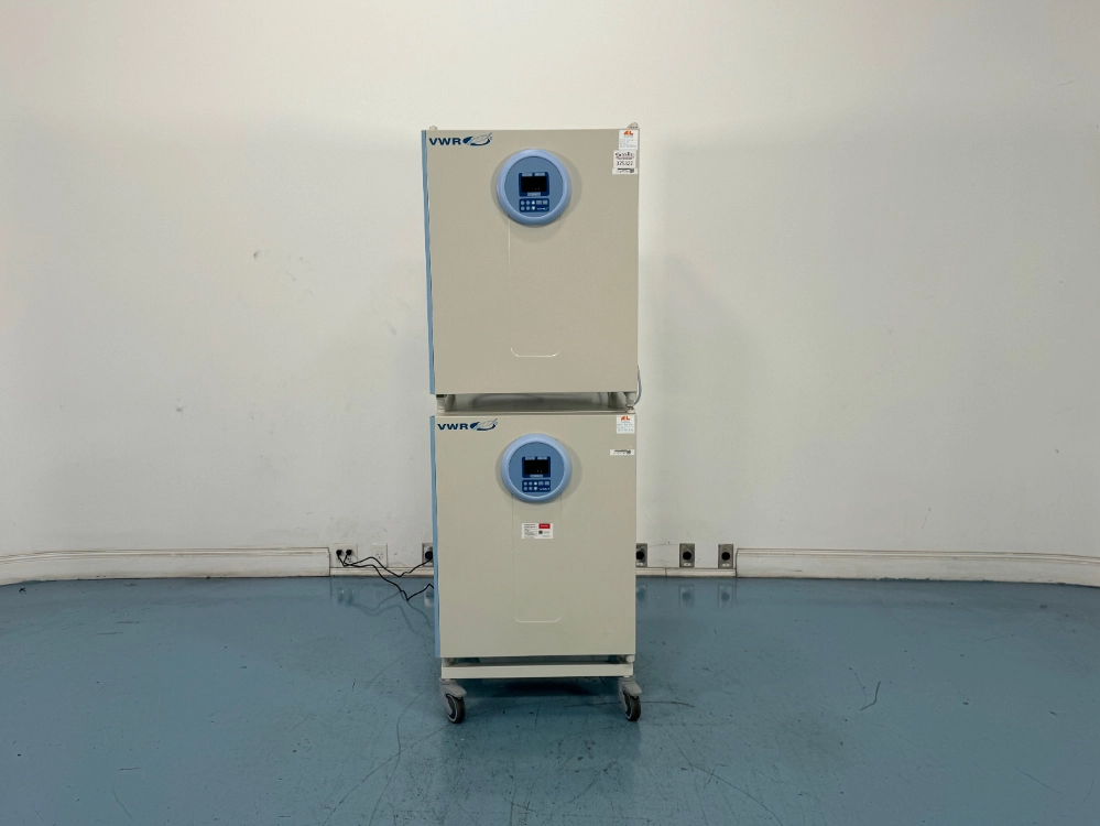 VWR Double Stack CO2 Incubator