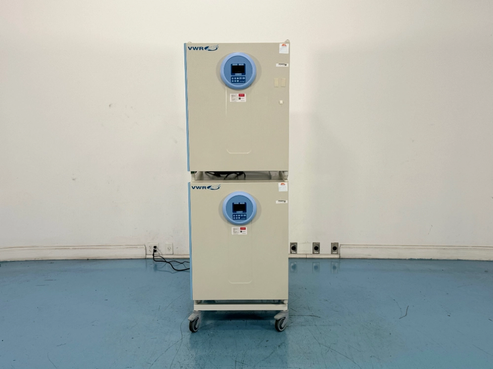 VWR Double Stack CO2 Incubator