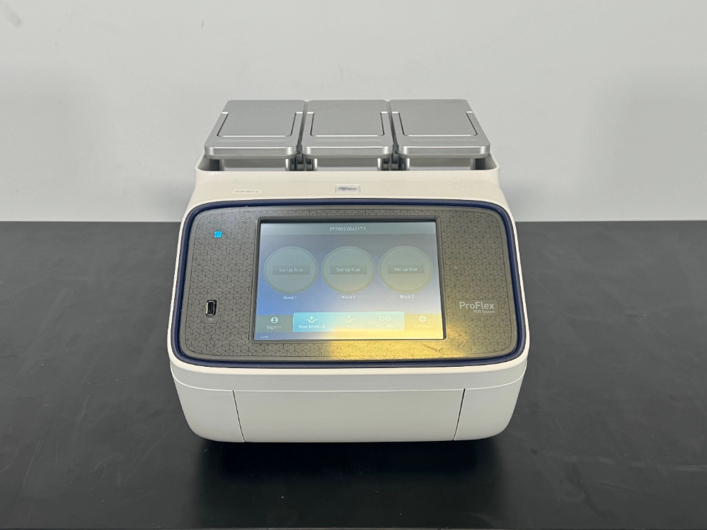 Applied Biosystems ProFlex PCR System