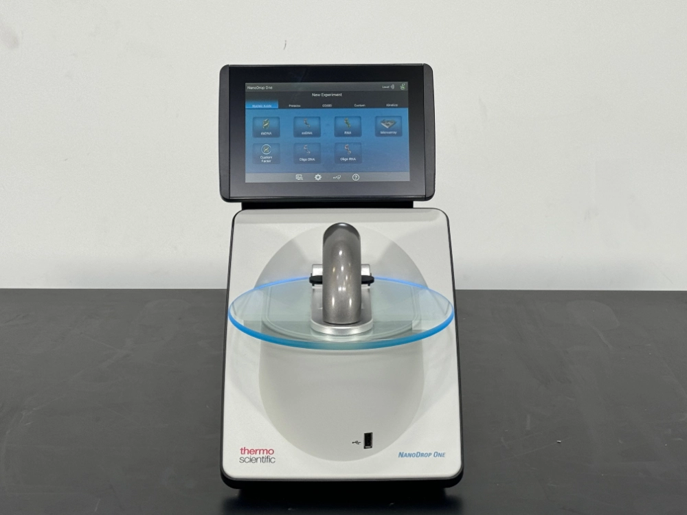 Thermo NanoDrop One UV/Visible Spectrophotometer