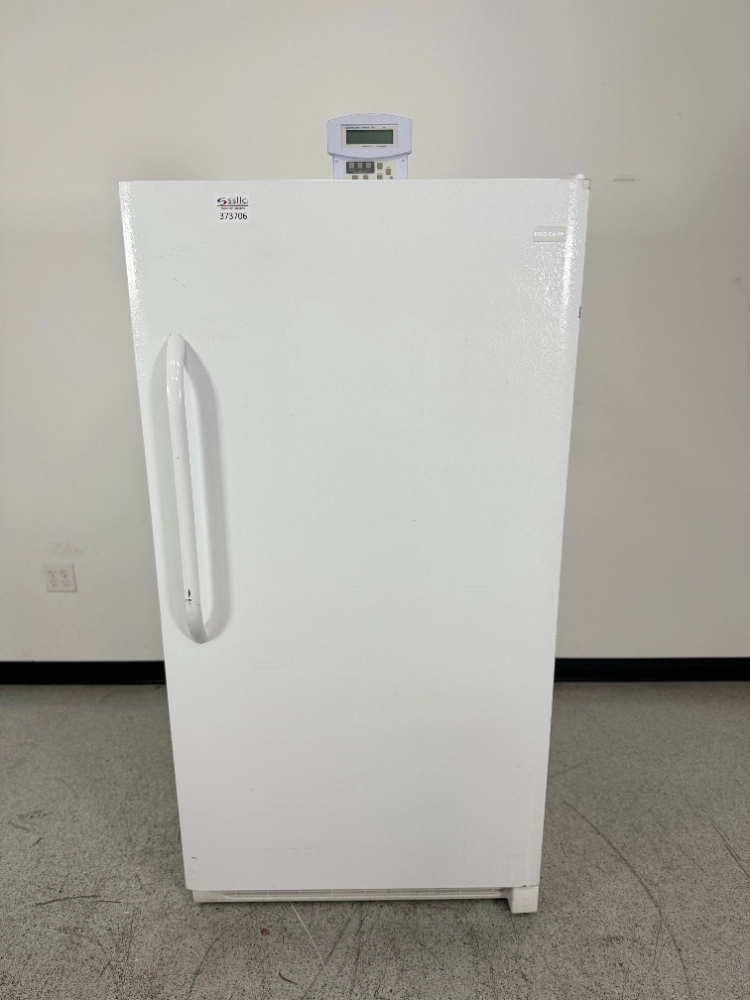 Frigidaire Lab Refrigerator