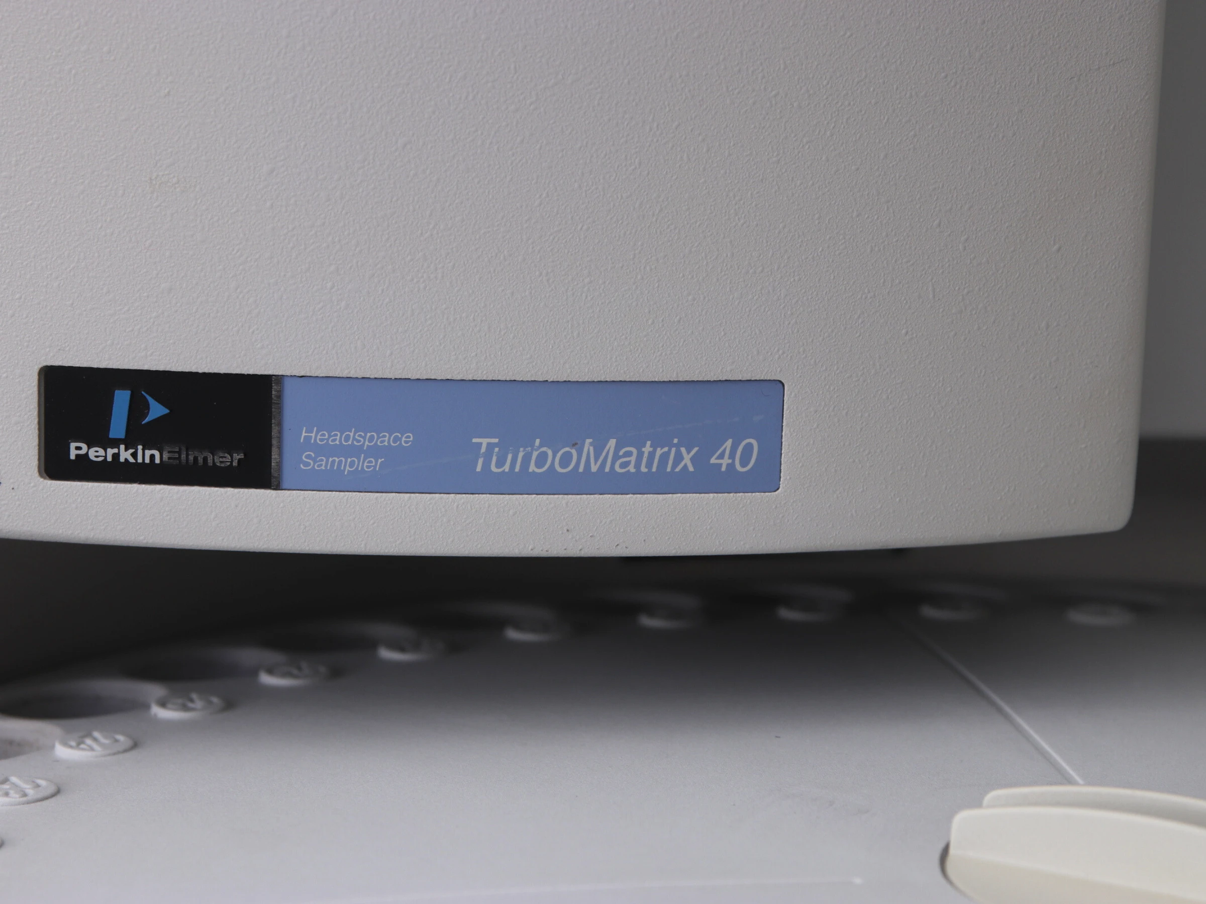 Perkin Elmer TurboMatrix 40 Headspace Sampler | LabX.com