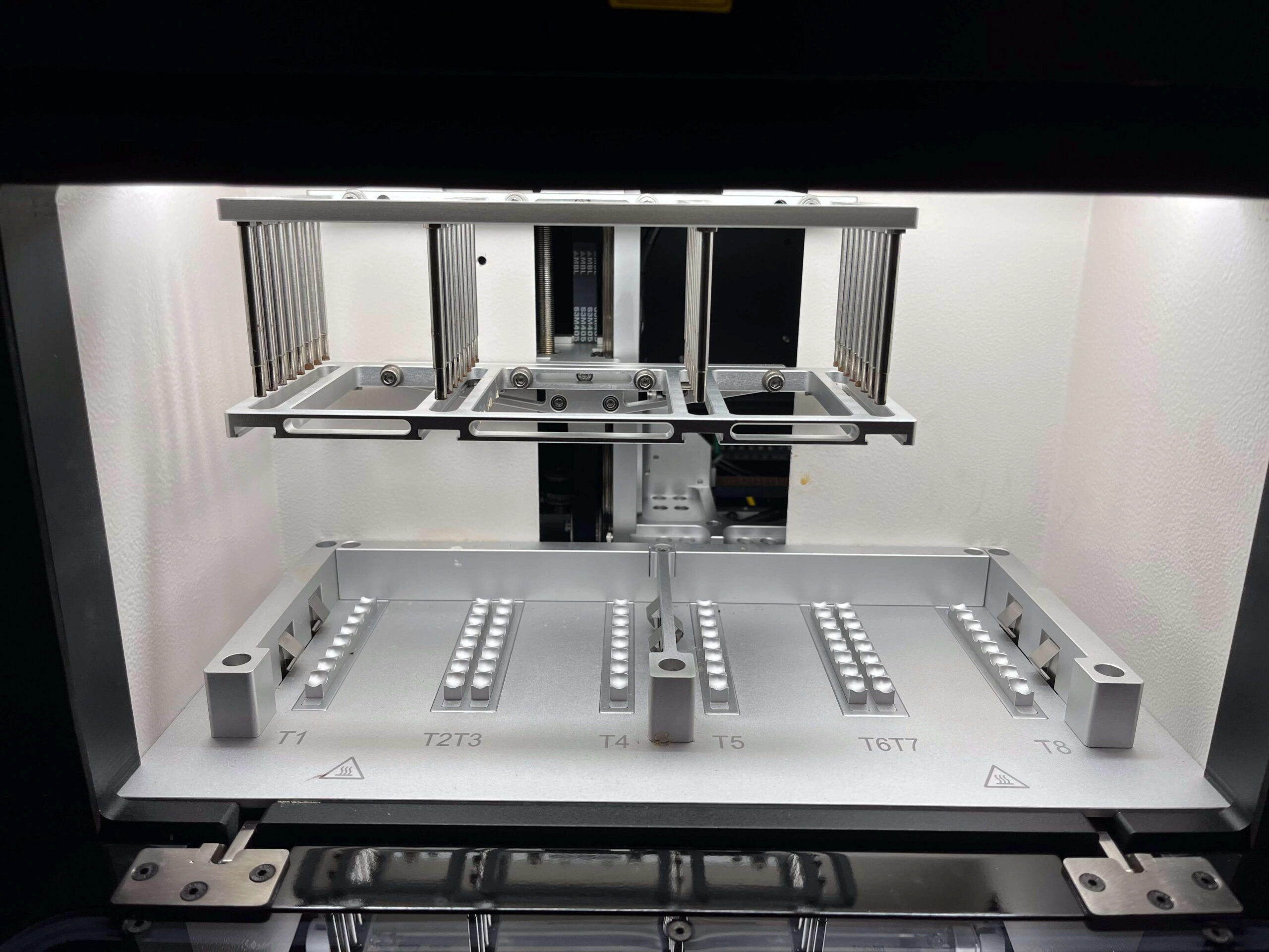 3DMed Automated Nucleic Acid Extraction System ANDiS 350 | LabX.com