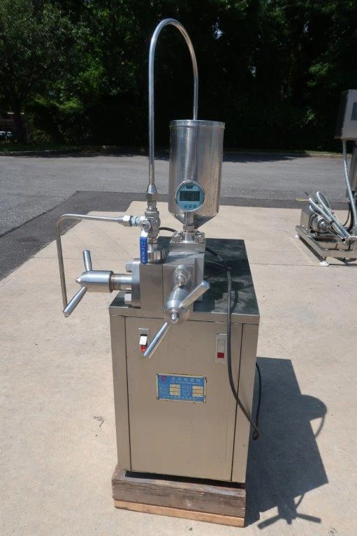 Shanghai Dong Hua 15 GPH Two Stage Homogenizer