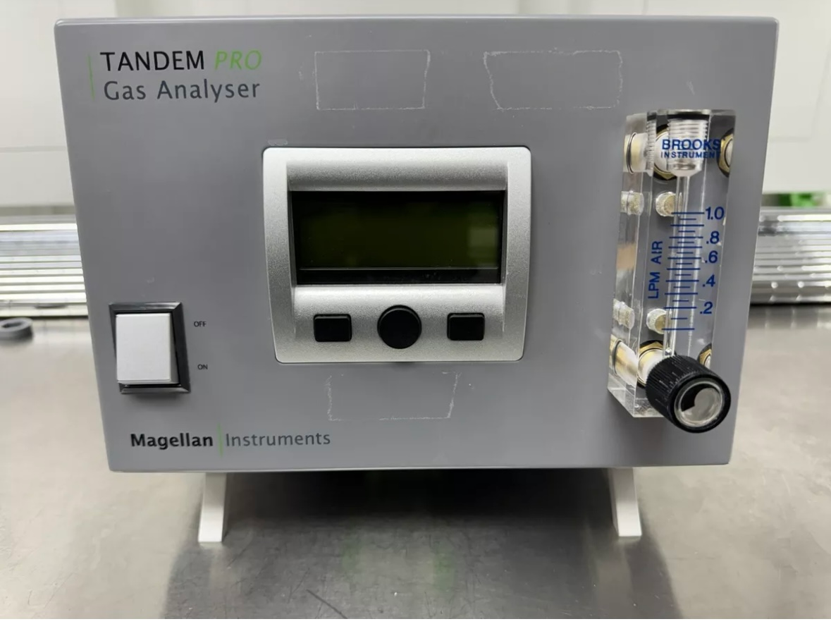 h.e.l. Magellan Tandem Pro Gas Analyzer , CO2 and O2