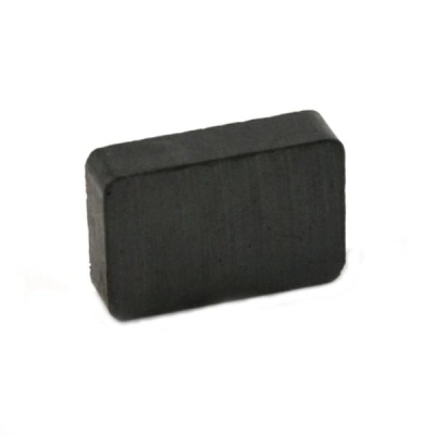 Eisco Labs Ceramic Rectangular Magnets 30mm x 20mm x 6mm - 1 Magnet CMRC30