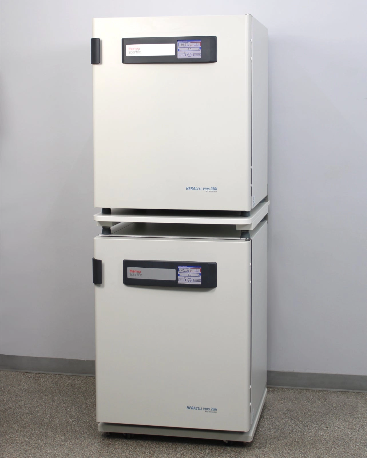 Thermo Scientific HERAcell vios 250i LK Double Stacked CO2 Incubators 51033587