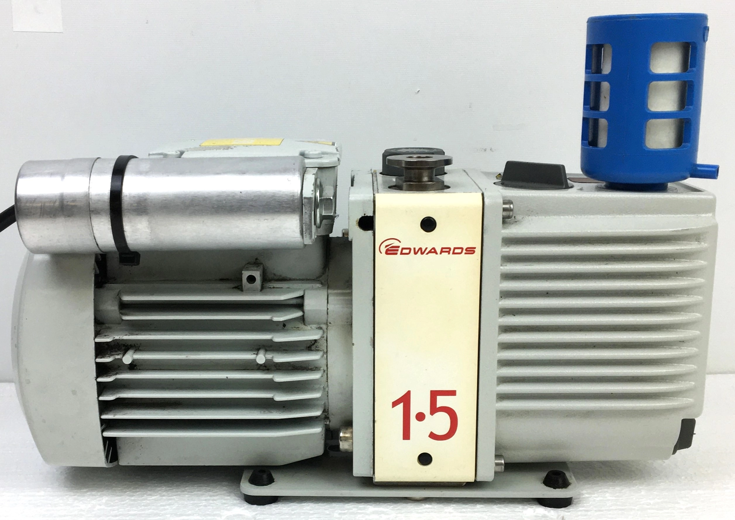 Edwards E2M1.5 Rotary Vacuum Pump with Oil Mist Filter (1.2cfm)
