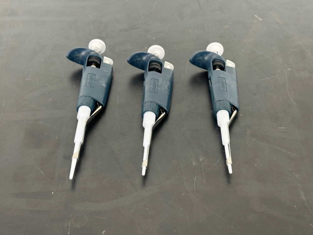 Gilson Classic Single Channel Pipettes - Quantity 3