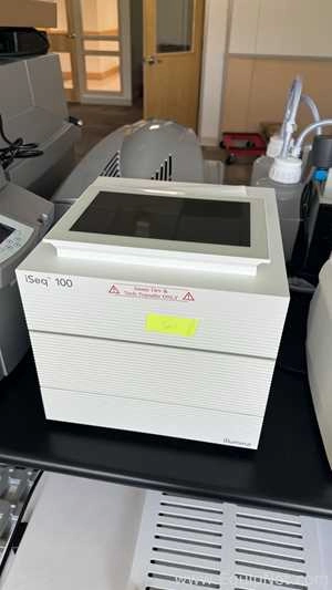 Lot 295 Listing# 1008226 Illumina iSeq 100 Sequencer System