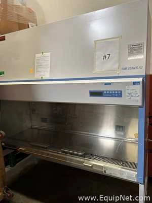 Thermo Scientific 1377 Series Class II- Type A2 Safety Cabinet