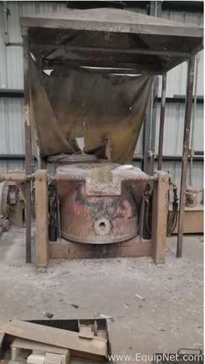 Mifco HT-200 Smelting Furnace with 21 Spare Crucibles