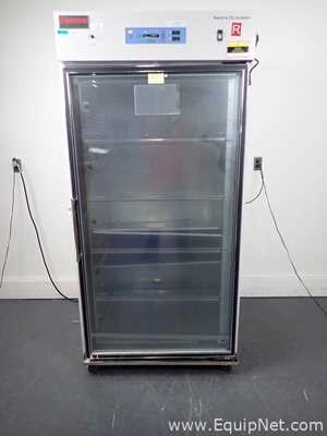 Lot 194 Listing# 1000661 Thermo Electron 3950 Forma Reach In CO2 Incubator