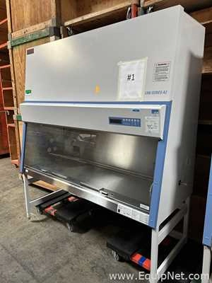 Thermo Scientific 1377 Series Class II- Type A2 Safety Cabinet