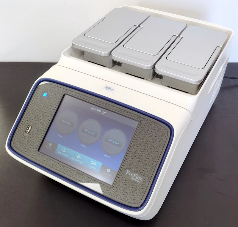 ProFlex PCR System with 3x32-Well Sample Block