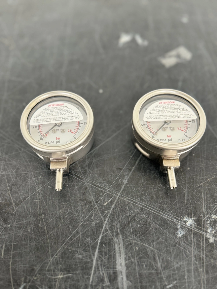 Swagelok Gauges - Quantity 2