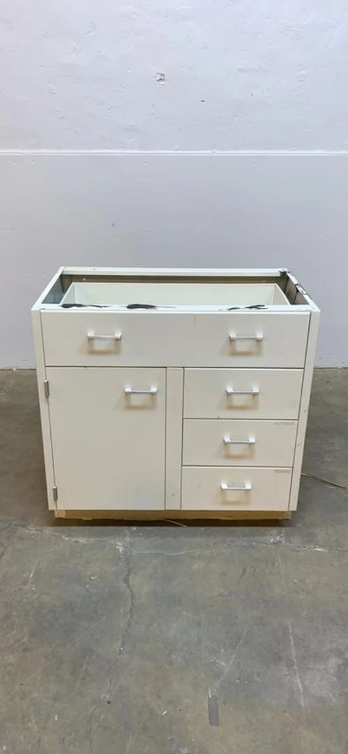 3' St Charles 4 Drawer 1 Door Casework(S6LLST8278)