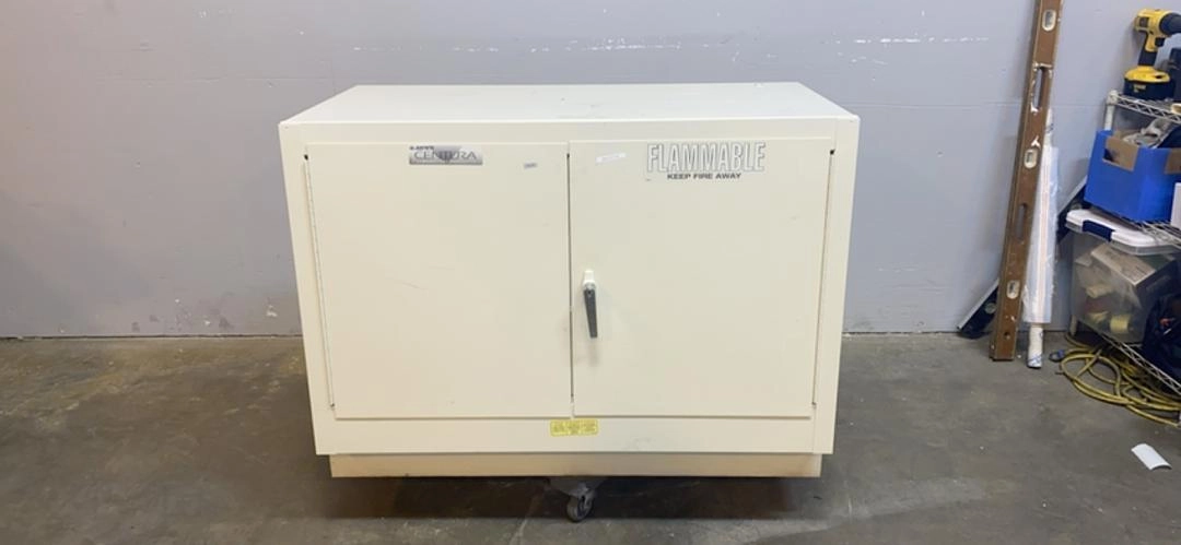 42" Justrite Flammable Cabinet(S6LLST5057)