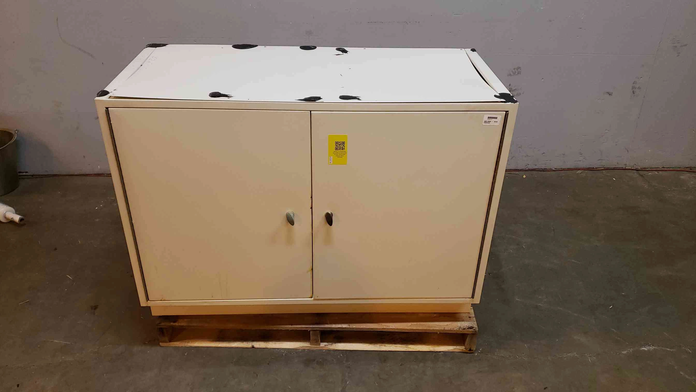 4' Kewaunee Scientific Corporation 36 Gal. Flammable Cabinet (SKU: 3495AA)(3495AA)