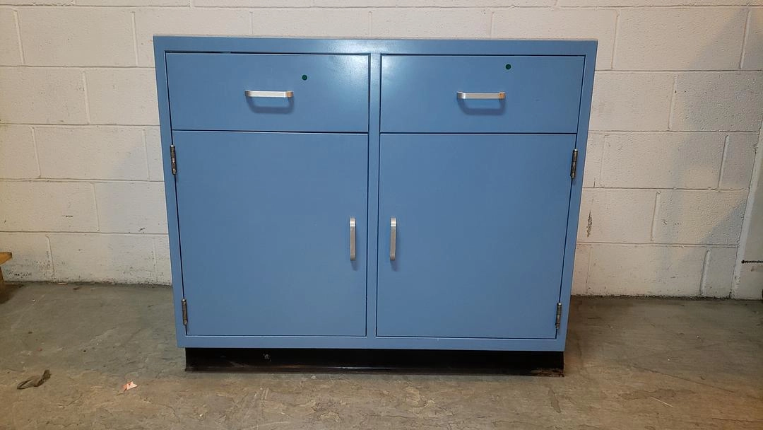 41" 2 Door 2 Drawer Lab Design Casework(S6LLST10046)