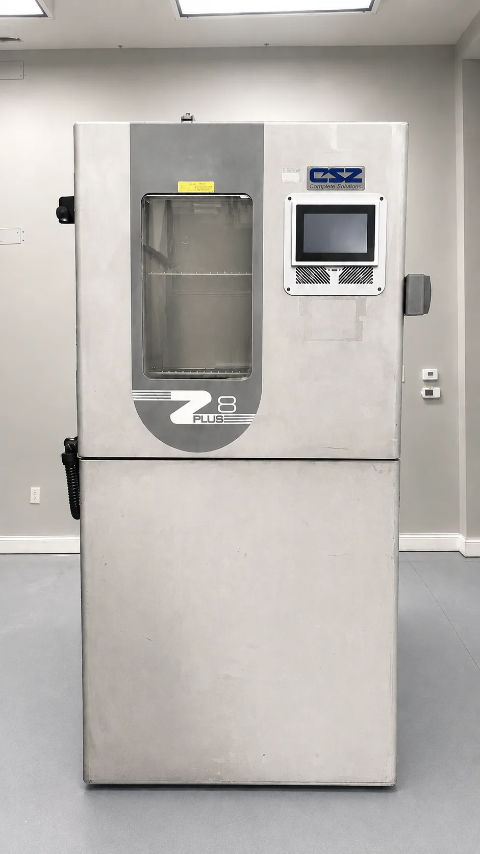 Environmental Chamber -- Fully Working CSZ ZP-8 Temperature