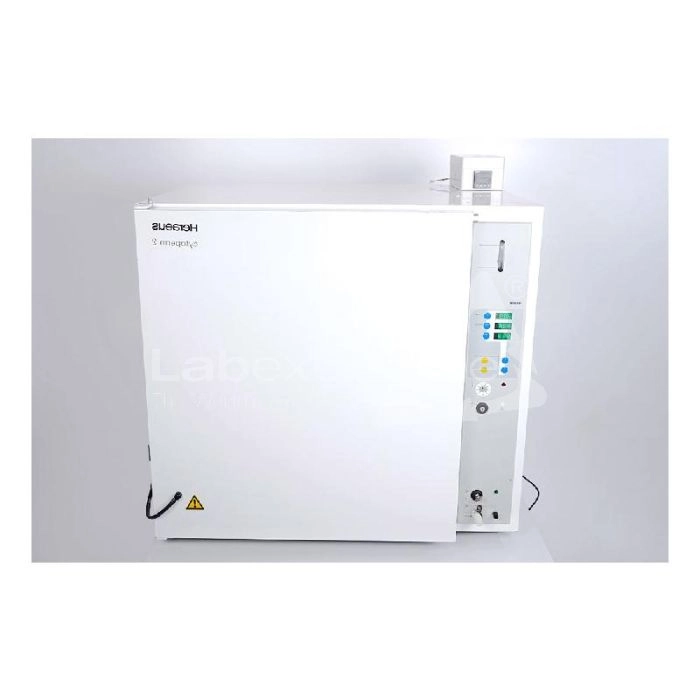 Heraeus Thermo Cytoperm 2 CO2 O2 6-Door Incubator