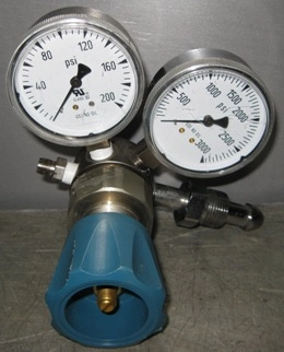 AIRGAS REGULATOR, NO: Y11-244D, MAX INLET PRESSURE 3000, IN, OUT, HP, LP, REL, 1) RU GAUGE, CLASS VI