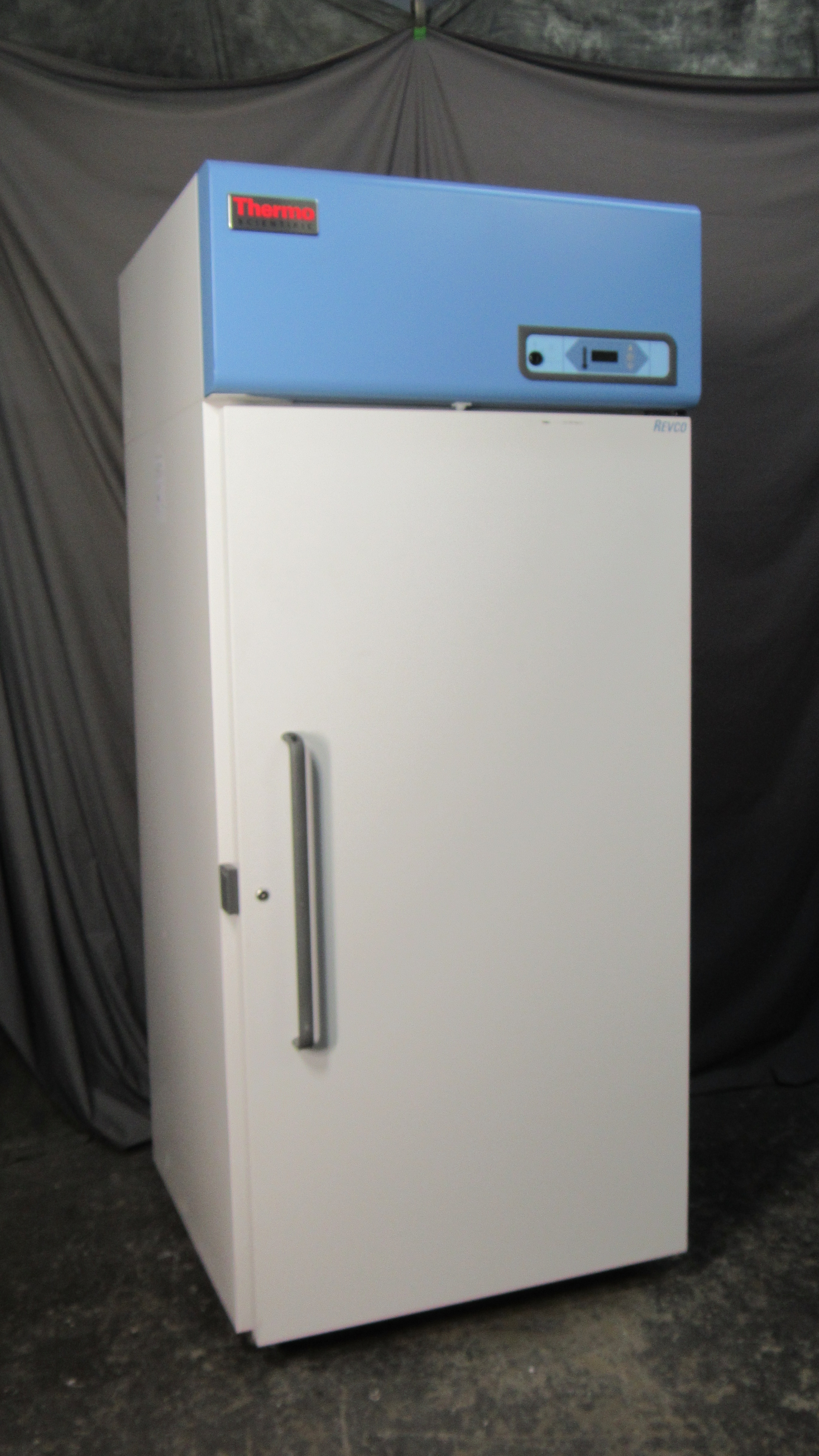 Thermo/Revco REL3004A 29-CuFt Lab Refrigerator; 115V