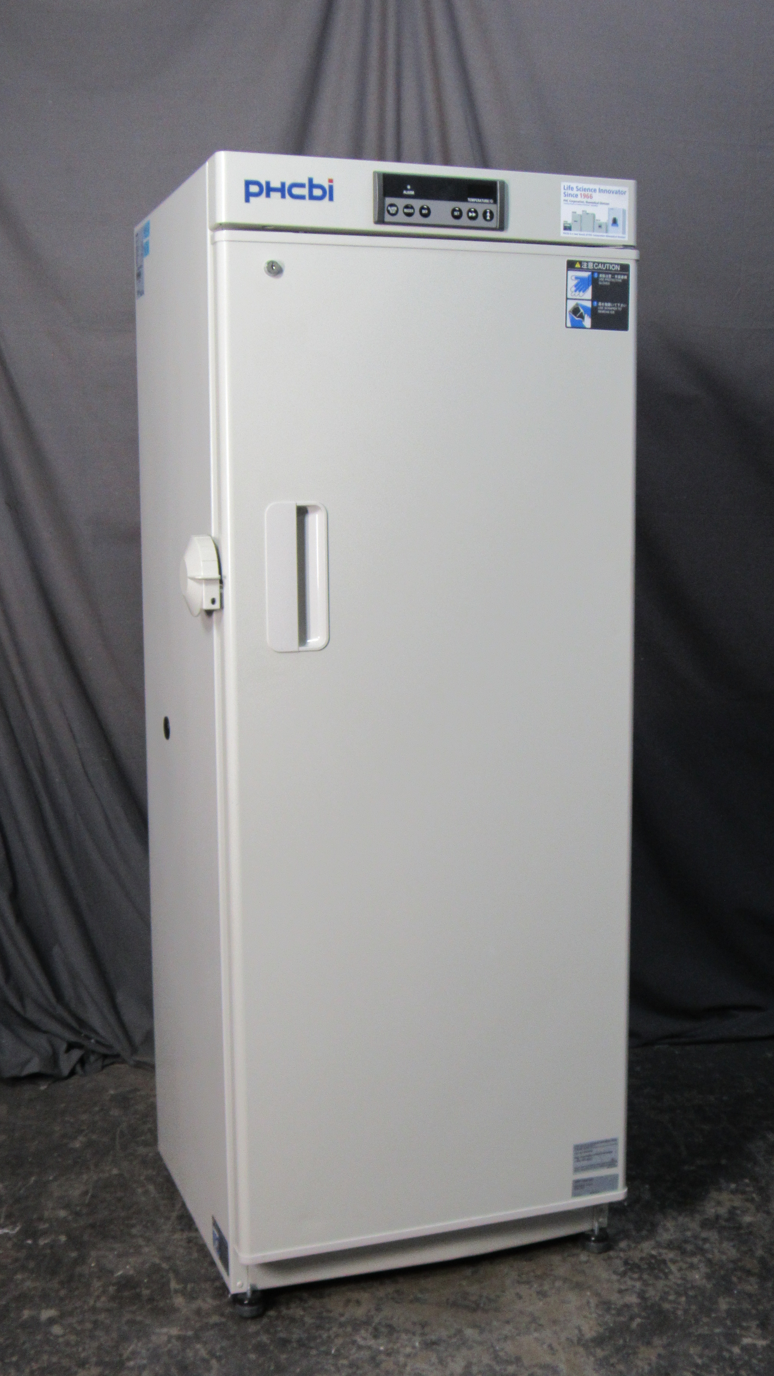 PHCbi MDF-U334 -20 to -30°C 10-CubicFoot Lab Freezer