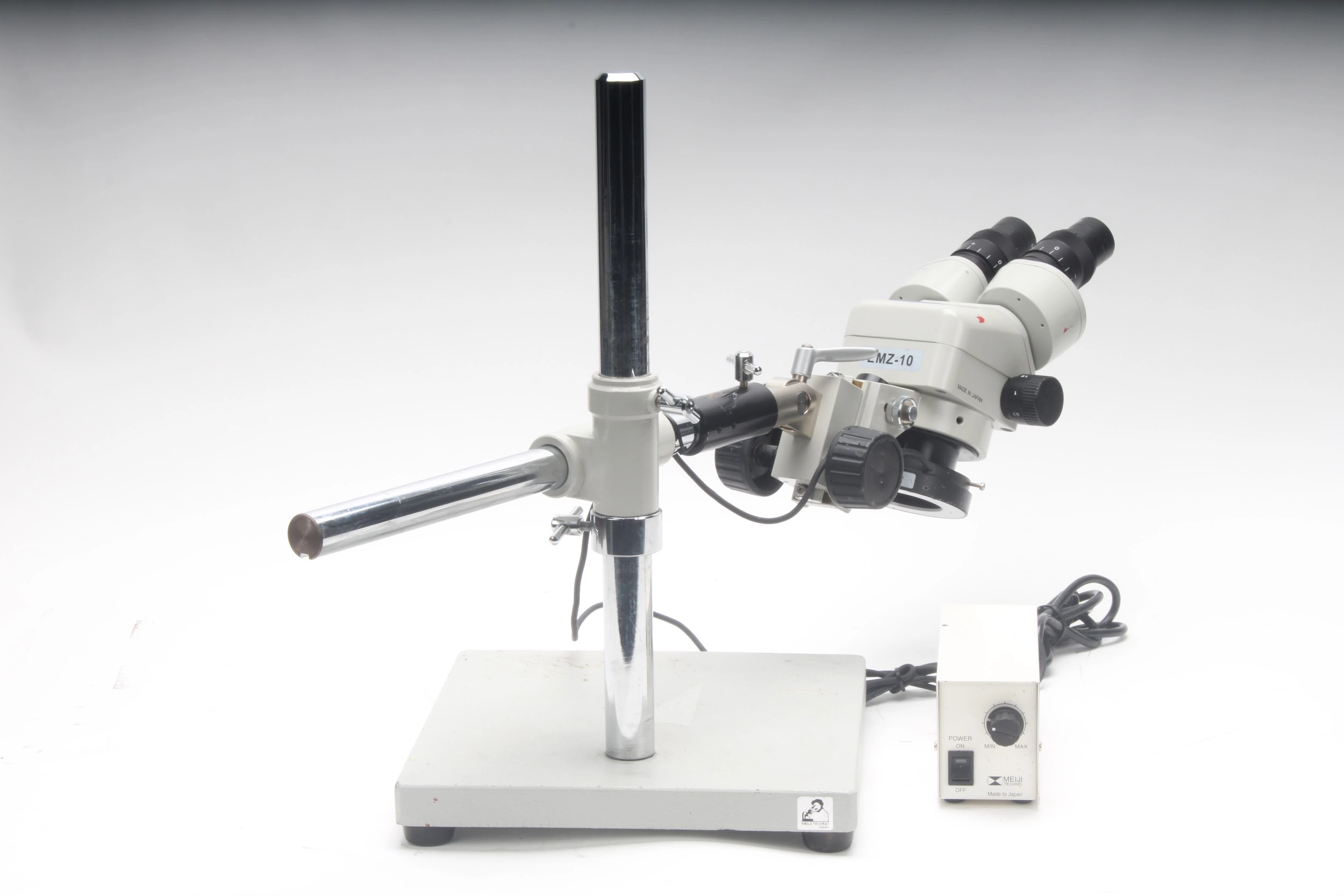 Meiji EMZ-10 Binocular Zoom Stereo Microscope With S-4100 Boomstand &amp; EyePieces