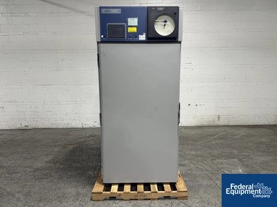 33.8 Cu Ft Environmental Specialties Environmental Chamber, Model ES2000 CS